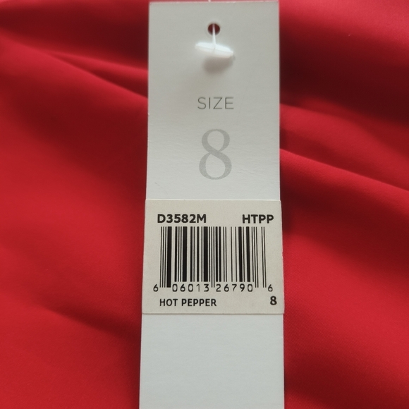 DONNA MORGAN Passion Red Lightweight Dress Sleeveless Loose Bottom Size 8 - Picture 13 of 13